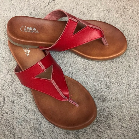 mia amore sandals